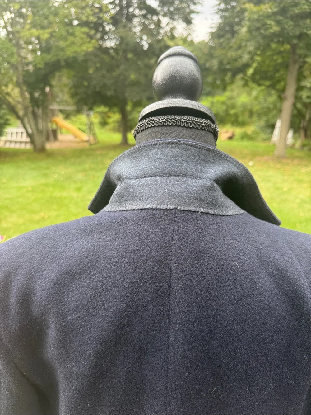 VTG Embassy Square 100% Camel hair timeless sports coat. Navy. Made in the USA